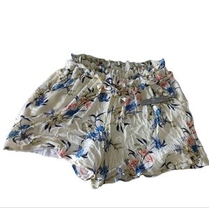 NWT! TART Rita paperbag floral print shorts